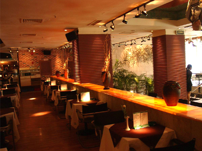 绿茵阁 中西餐饮融合典范，优质加盟平台成就餐饮梦想